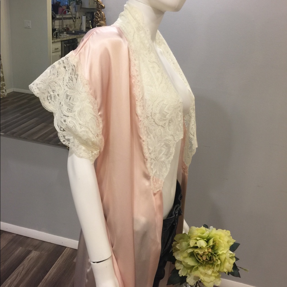 Coverups cardigan ✨🎉🎉🎉 sold🎉🎉🎉 - Picture 5 of 8